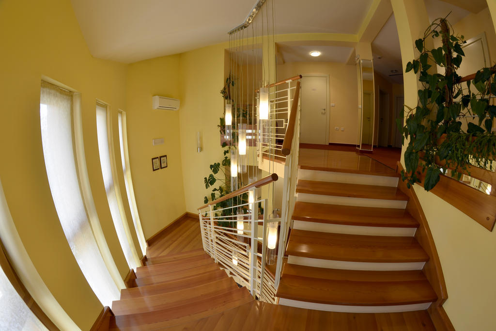 Hotel Mladimir Daruvar Buitenkant foto
